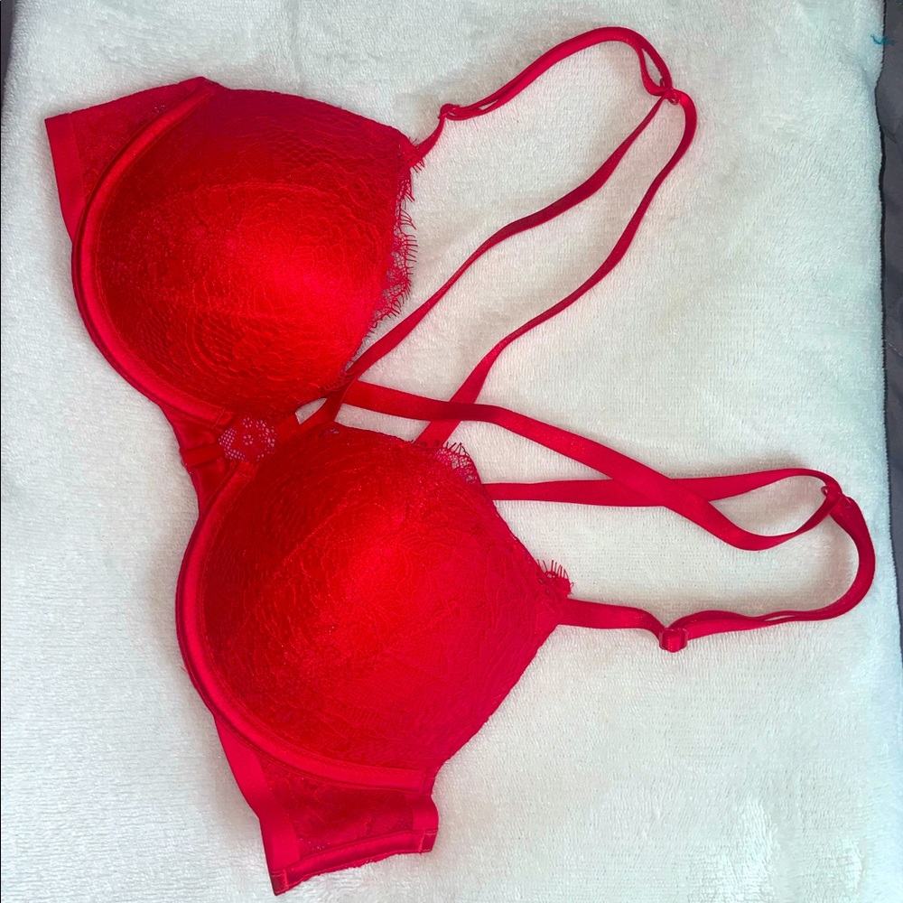 Victoria’s Secret Bombshell Bra